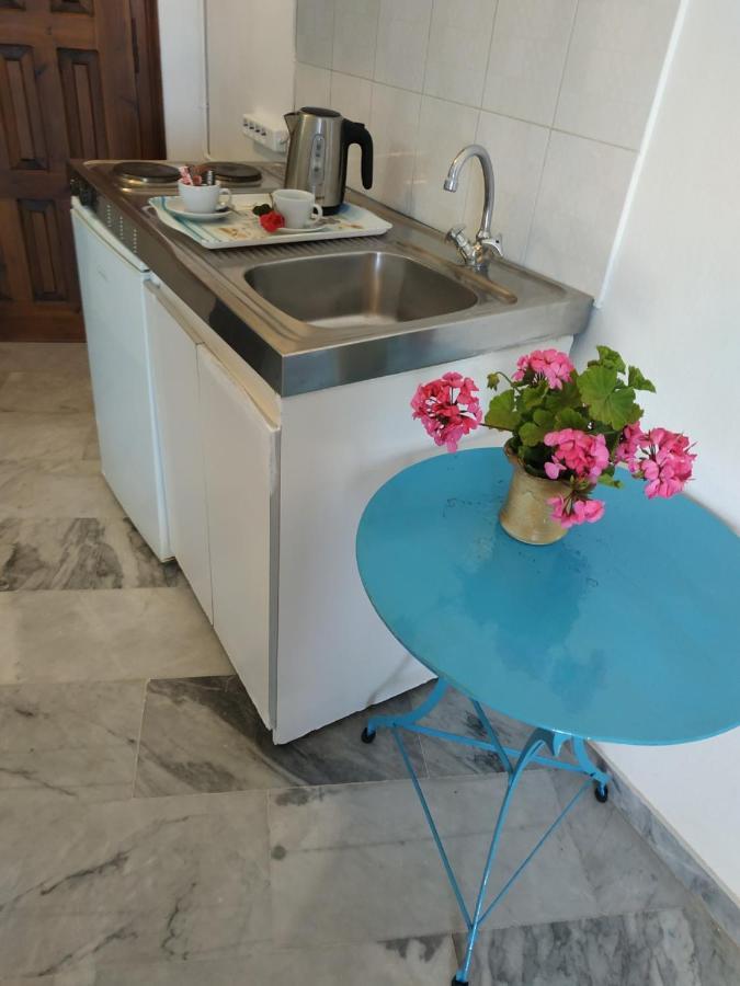 Παραθαλασσια Στουντιο Μιχαλιας Sea View Studio Michalias Agia Marina  Luaran gambar